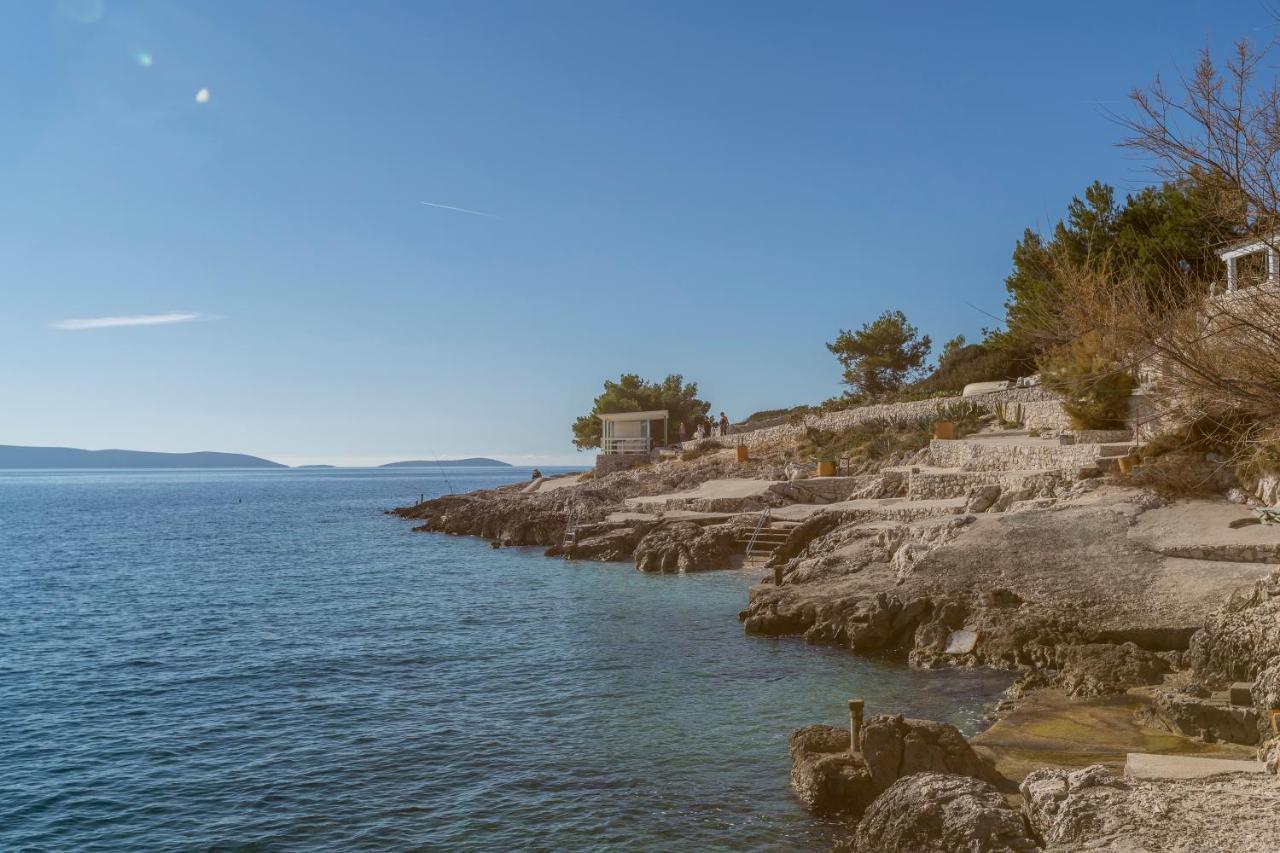 Apart Sa Terasom 250M Od Plaze,Parking,Wi Fi,Rostilj Trogir Buitenkant foto