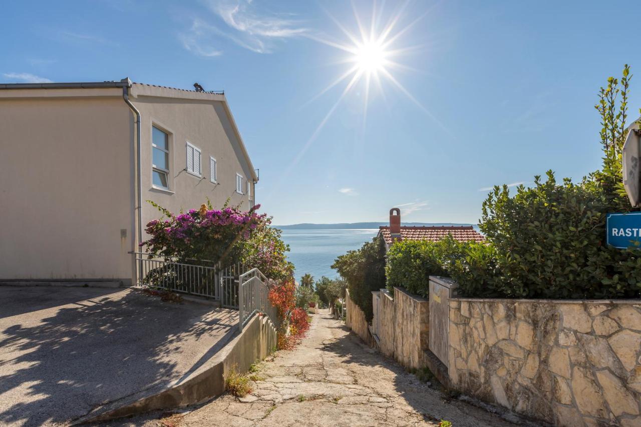 Apart Sa Terasom 250M Od Plaze,Parking,Wi Fi,Rostilj Trogir Buitenkant foto